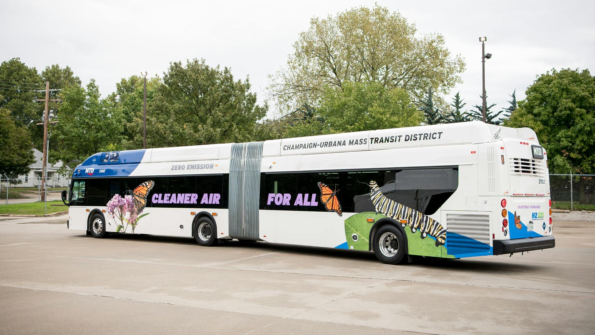 MTD&rsquo;s New Flyer 60-foot hydrogen fuel cell electric bus.