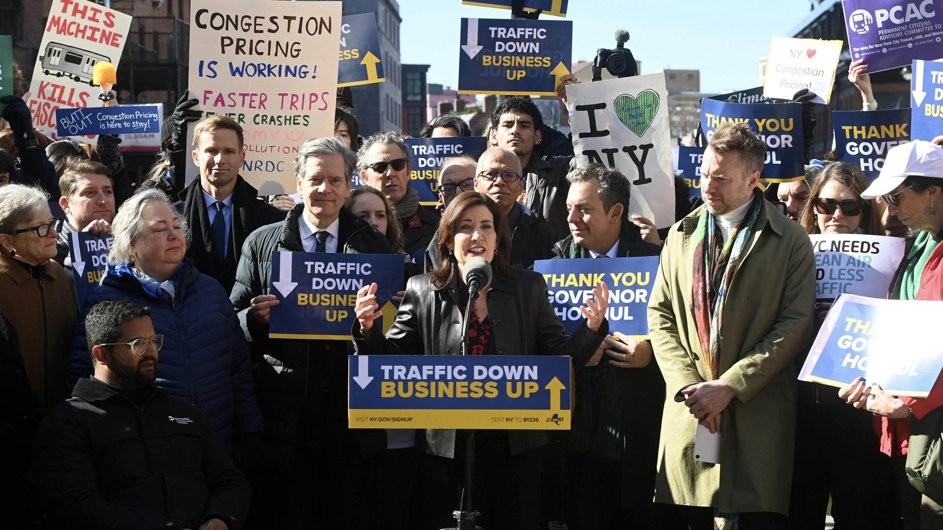 Gov. Hochul joined business leaders, transit advocates and elected officials to highlight ongoing progress under New York&rsquo;s congestion pricing program.