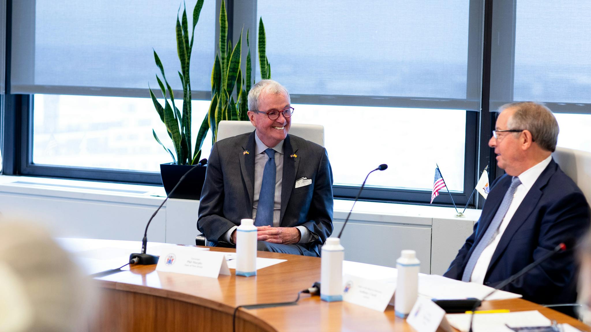 Amtrak, NJ Transit highlight infrastructure, equipment improvements in new report.