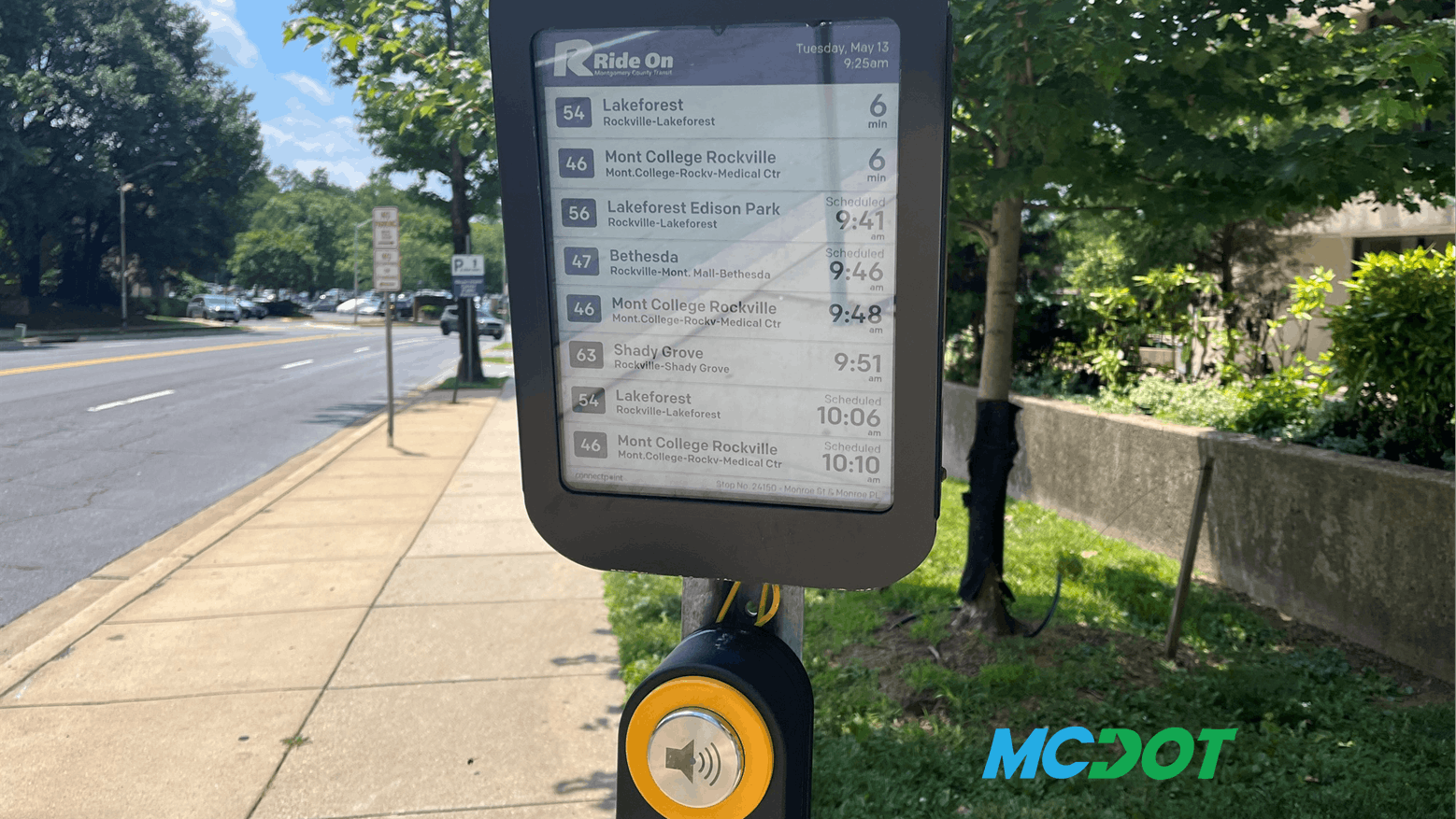 A new ePaper display mounted at a bus stop.