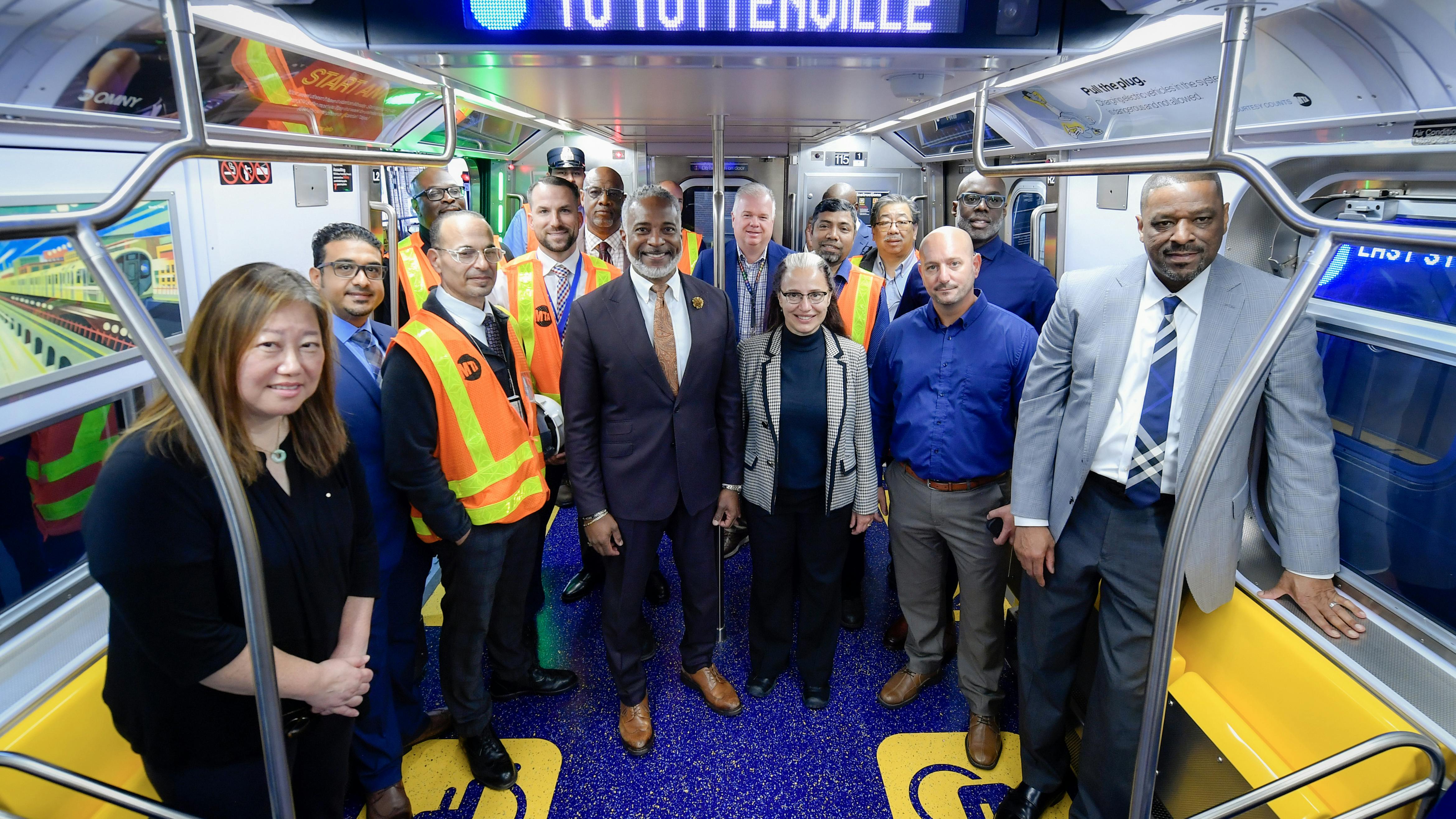 Metropolitan Transportation Authority&rsquo;s Staten Island Railway has began operating R211S subway cars.