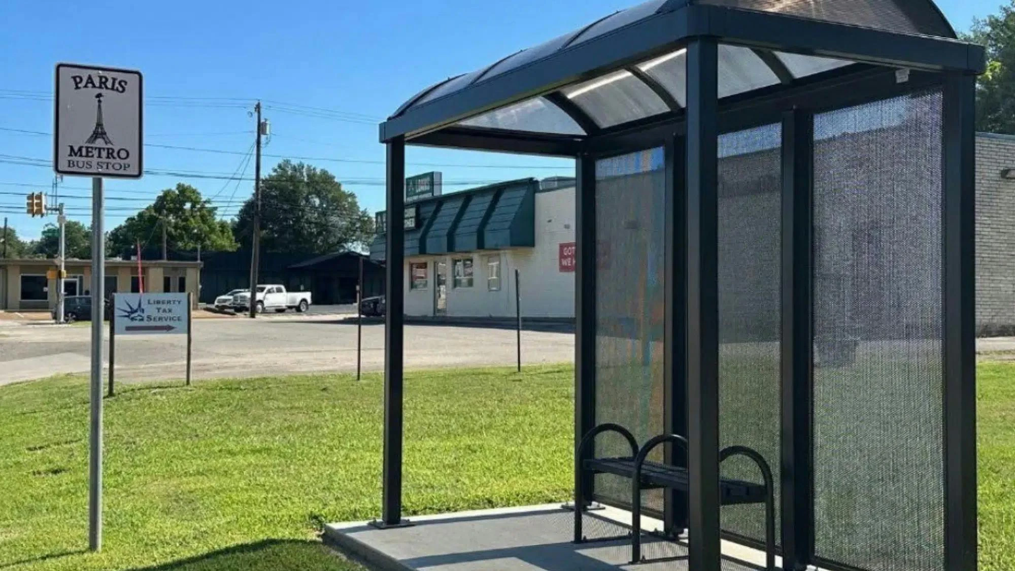 Tolar Manufacturing Company has completed the delivery of new Niagara Series non-advertising transit shelters to the Ark-Tex Council of Governments.