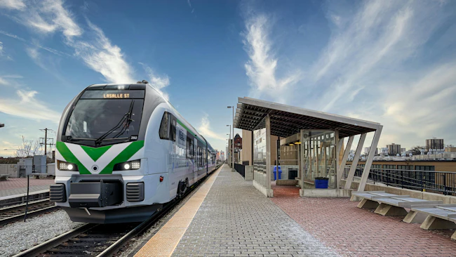 rendering of Metra's flirt train next to level boarding platform