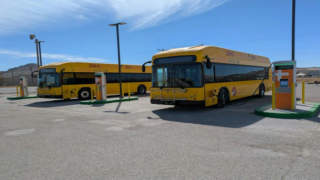 SCRTD&rsquo;s BEBs charge at the Sunland Park Mobility and Energy Hub.